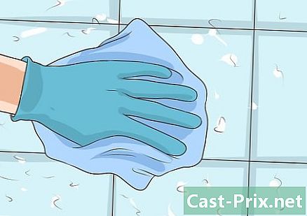 Cara membersihkan warung mandi travertine