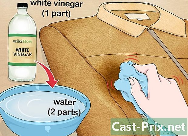 Hoe maak je een suede jas schoon