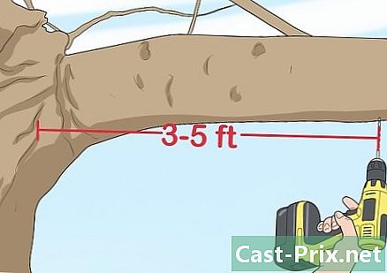 Как да закачите люлка на дърво
