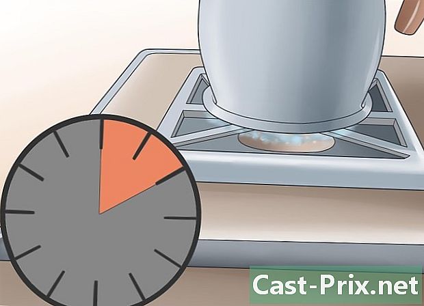 Cum se folosește un percolator de cafea
